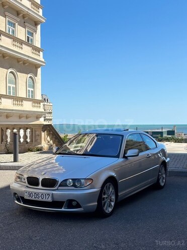 BMW 320-1