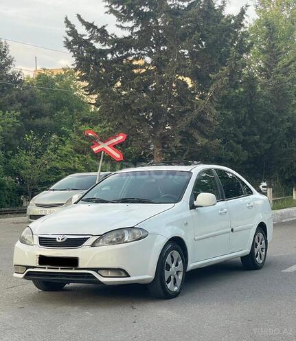 Daewoo Gentra-10