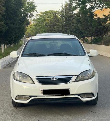 Daewoo Gentra-1