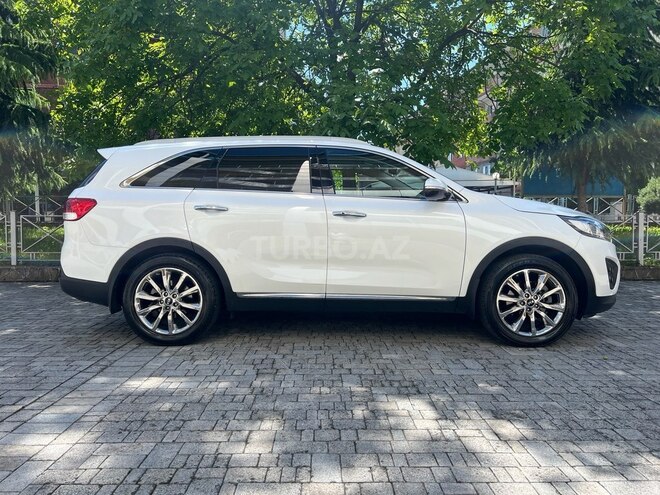 Kia Sorento-2