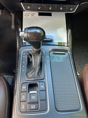 Kia Sorento-14