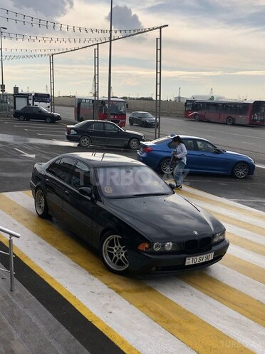 BMW 525-8