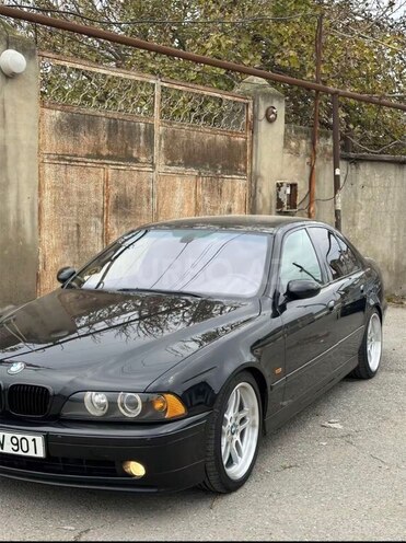BMW 525-12