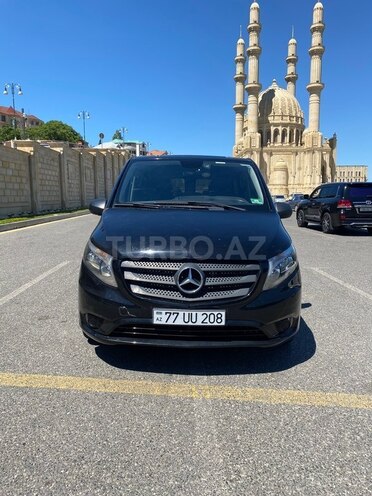 Mercedes Metris-1