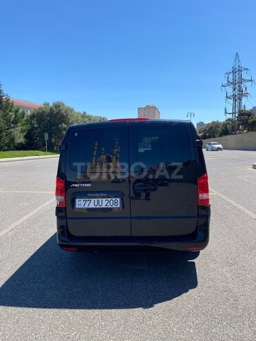 Mercedes Metris-7