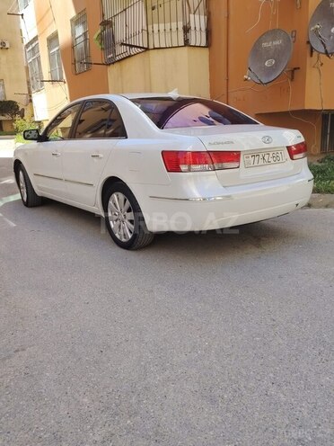 Hyundai Sonata-4