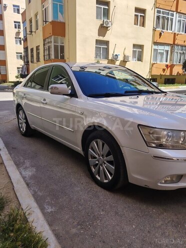 Hyundai Sonata-6