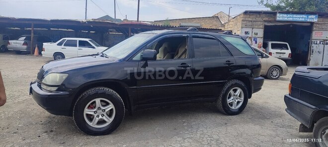 Lexus RX 300-4