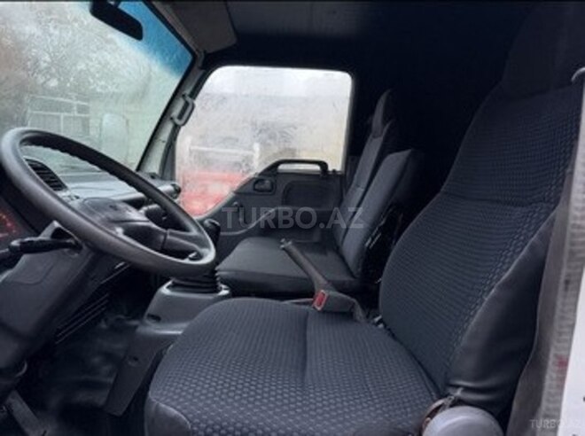 Isuzu NPR 66 P-7