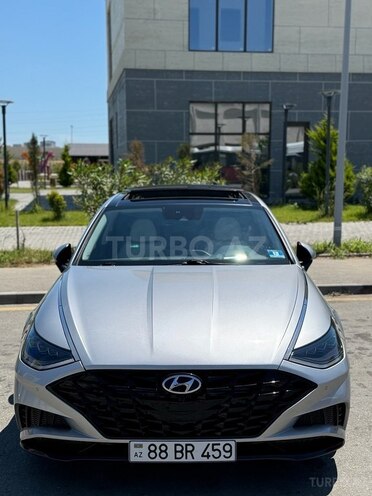 Hyundai Sonata-2