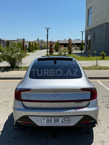 Hyundai Sonata-9