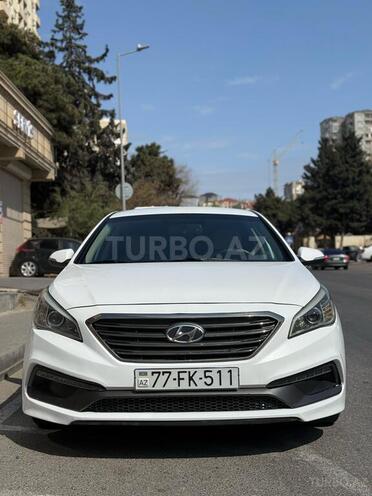 Hyundai Sonata-1