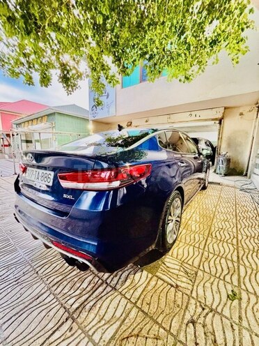 Kia Optima-5