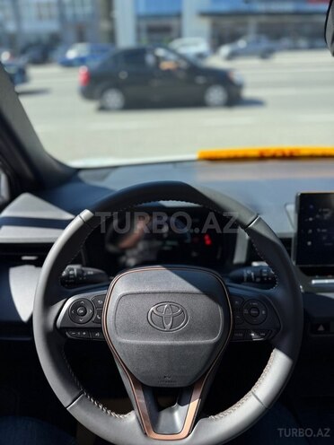 Toyota Corolla Cross 2026, 0 km - 2.0 l - Bakı