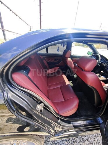 BMW 525-8