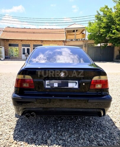 BMW 525-2
