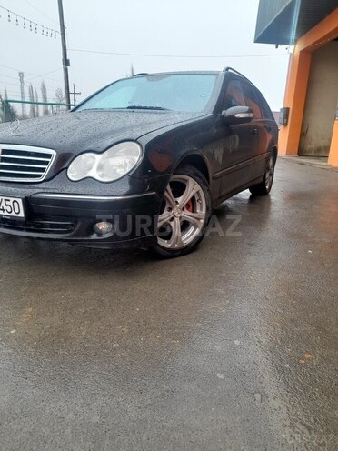 Mercedes C 220-17