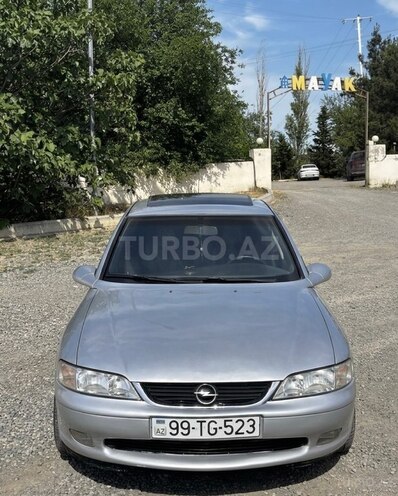Opel Vectra-5