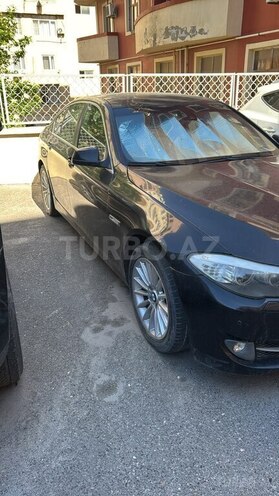 BMW 528 2011, 270,000 km - 3.0 l - Bakı
