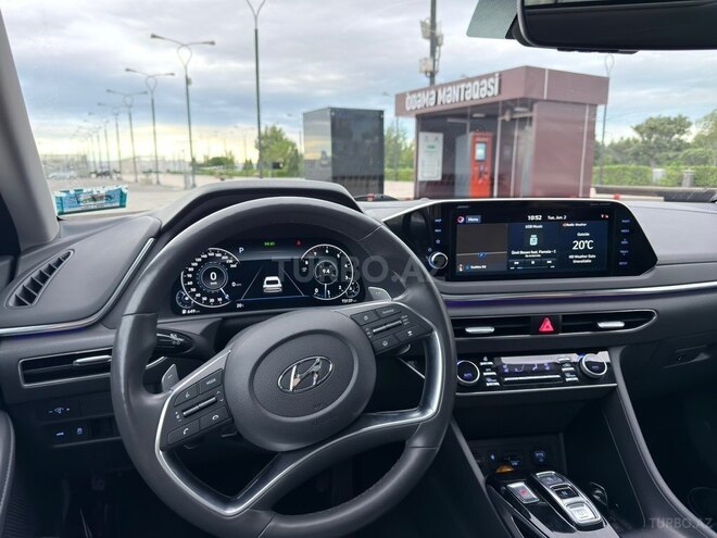 Hyundai Sonata-19