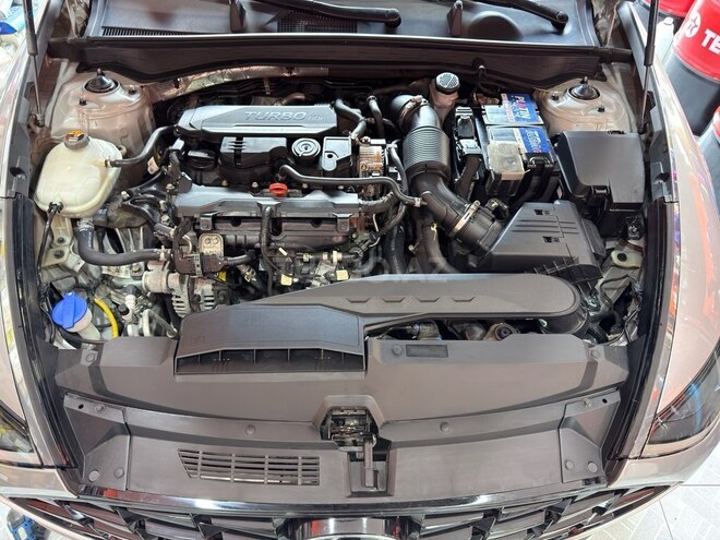 Hyundai Sonata-20
