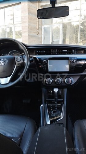 Toyota Corolla-9