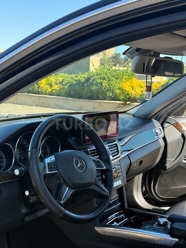 Mercedes E 220-15