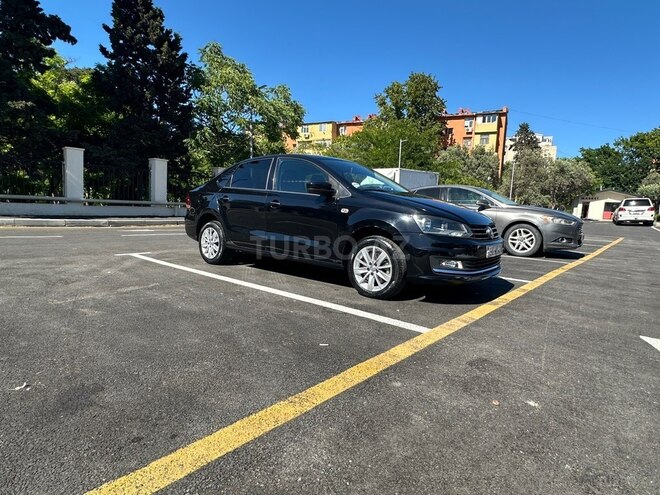 Volkswagen Polo-4