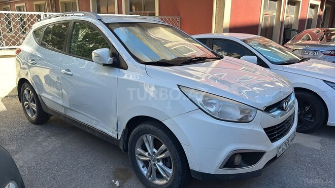 Hyundai ix35-4