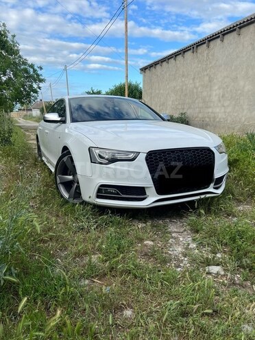 Audi S5-3