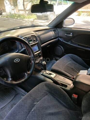 Hyundai Sonata-9