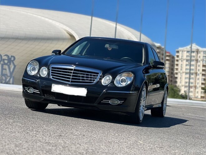 Mercedes E 220-2