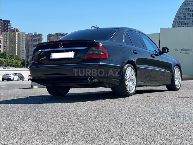 Mercedes E 220-8