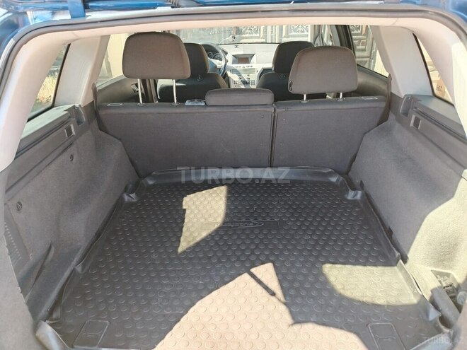 Opel Astra-12