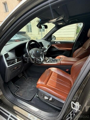 BMW X7-5