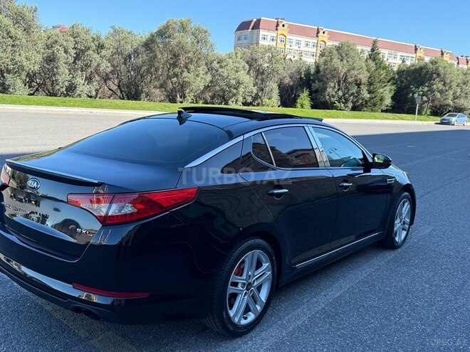 Kia Optima-5