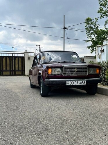 LADA (VAZ) 2107-1