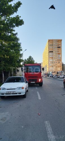 Ford Cargo-8