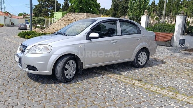 Chevrolet Aveo-2