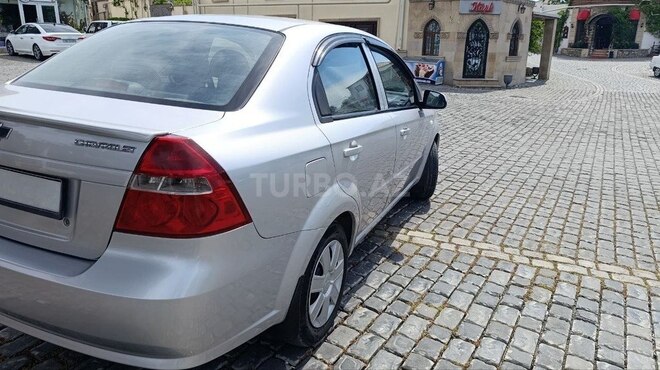 Chevrolet Aveo-7