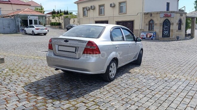 Chevrolet Aveo-6
