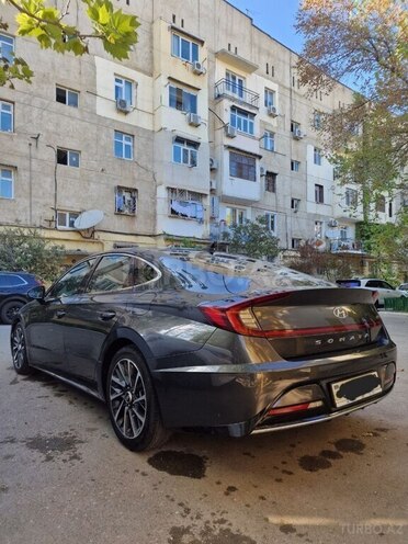 Hyundai Sonata-3