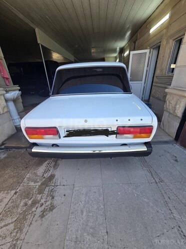 LADA (VAZ) 2107-5