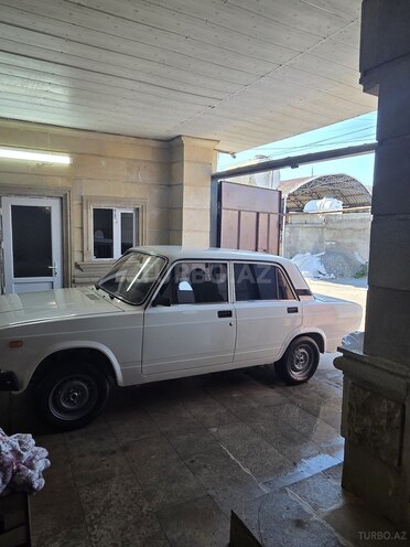LADA (VAZ) 2107-4