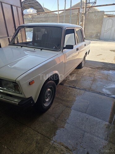 LADA (VAZ) 2107-2
