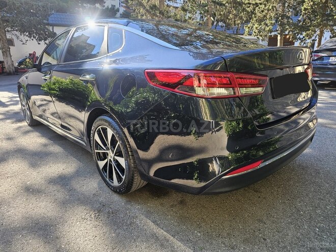 Kia K5-6