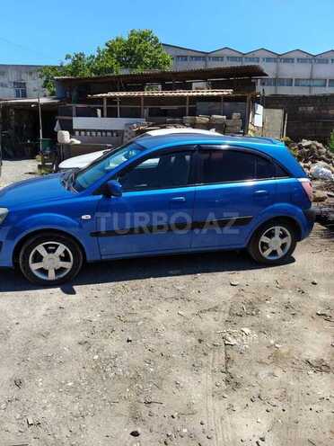 Kia Rio-4