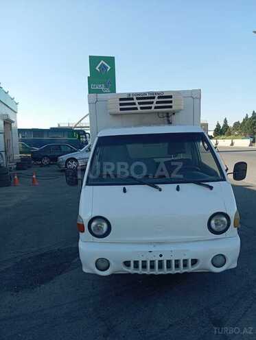Hyundai H 100-8
