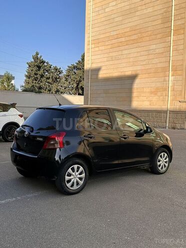 Toyota Yaris-6