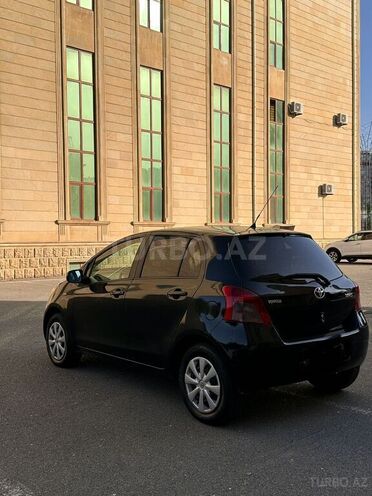 Toyota Yaris-5